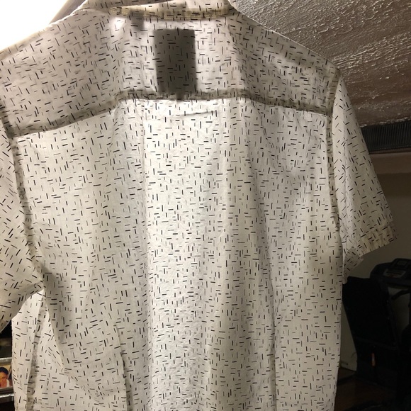 Guess Button Down Shirt - Picture 4 of 4